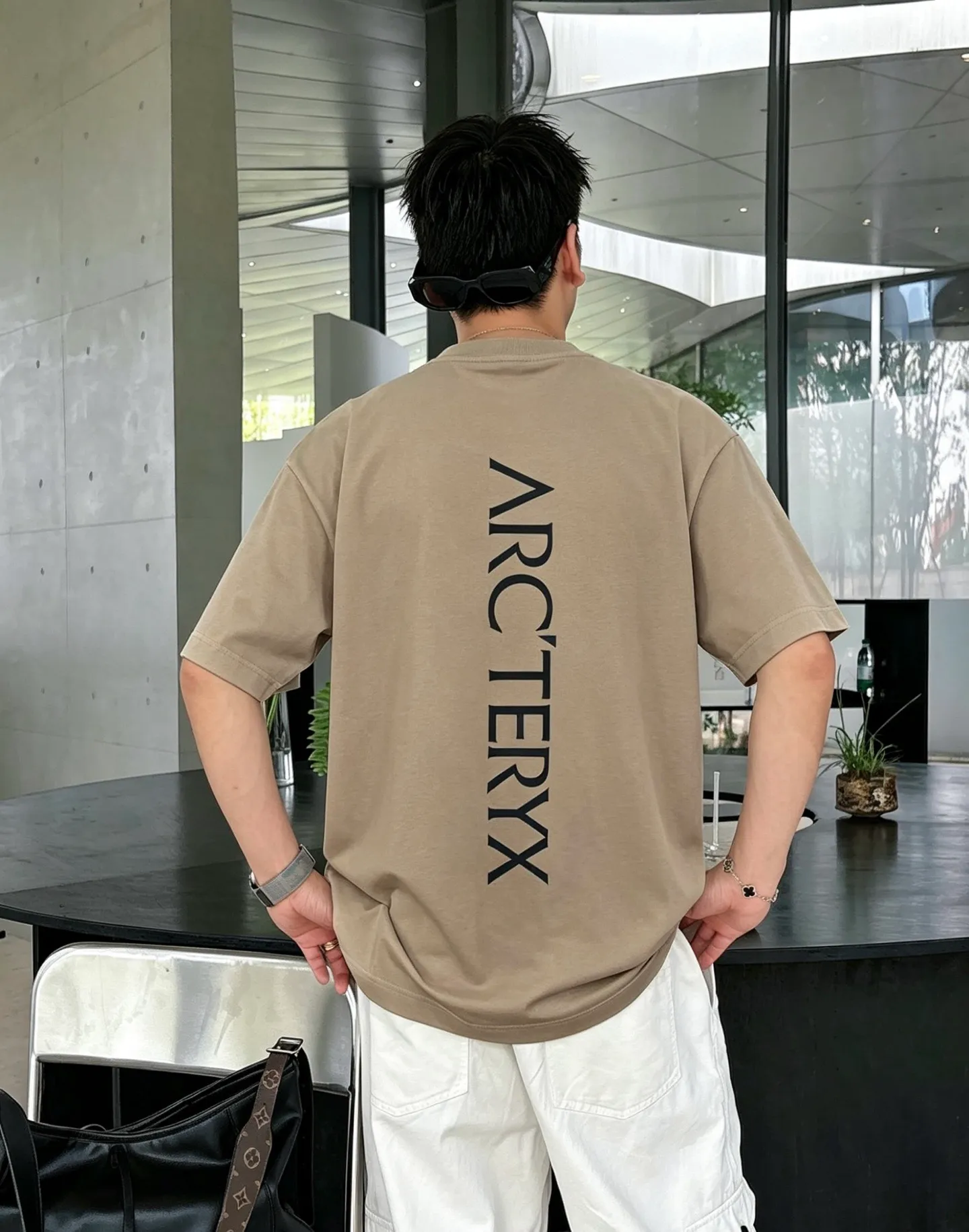 Arc～ 《 》 ， T ， Same Style ， : Black White Coffee Brown Size：S（90-130 ） M（125-150 ） L（135-165 ） XL（160-190 ） XXL（185 ）